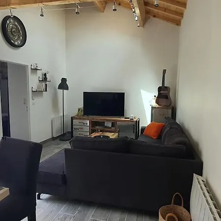 Chai Callie, Ancien Chai Meuble * Cognac